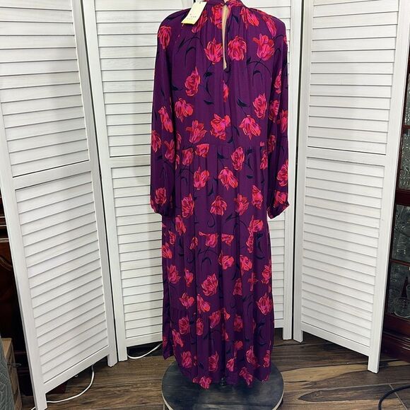 Grannycore Floral Midi Dress Size Medium Pockets Long Sleeve NWT - Picture 8 of 12